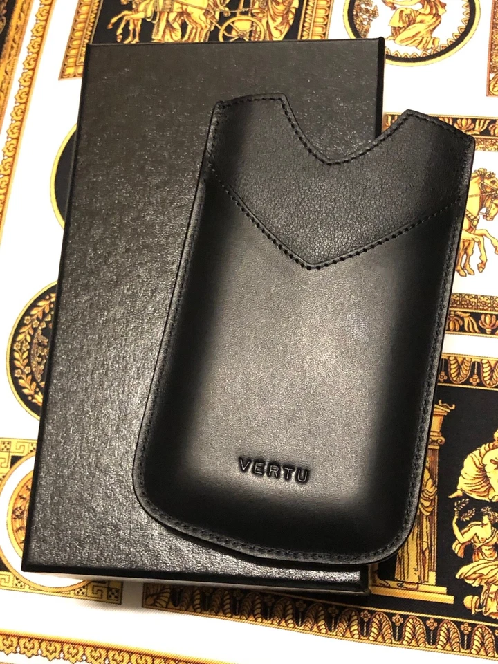 NUEVA Funda para Teléfono Vertu Constellation Touch Vertical Negra Cuero de becerro Deslizable  Foto 1 de 1