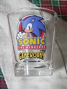 Sonic The Hedgehog Coleccionable Shot Glass Sega GameWorks - Imagen 1 de 2