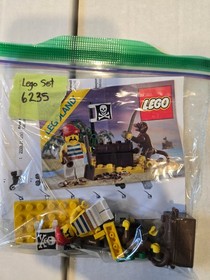 LEGO Pirates 6235 - Buried Treasure - 1989 - Complete with Instructions
