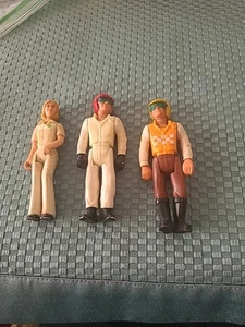 VTG. RACE CAR ACTION FIGURES - Picture 1 of 10