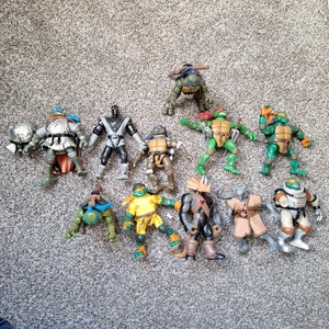 Lot Of 11 Teenage Mutant Ninja Turtles TMNT 2004 Action Figures 5” - Picture 1 of 6