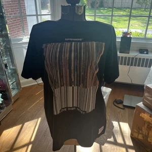 SUPREME BEING Supremebeing Liebe über Geld T-Shirt - Bild 1 von 8