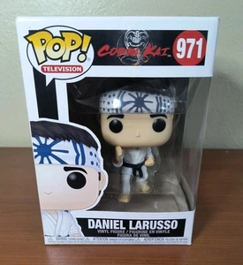 Funko Pop! Vinyl: Daniel LaRusso #971 Cobra Kai - Picture 1 of 6