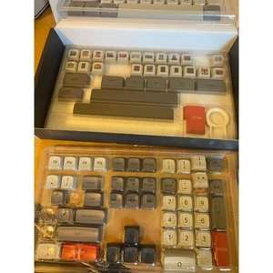 XVX Channel computer keyboard caps light and dark gray caps - Picture 1 of 7