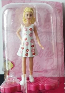 Barbie bionda minifigure americana misura 2,5 pollici - Foto 1 di 4