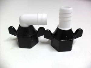 SHURFLO SEAFLO PUMP FITTINGS 12mm (1/2") NPT FEMALE x 12MM (1/2") HOSE BARB x 2 - Bild 1 von 1