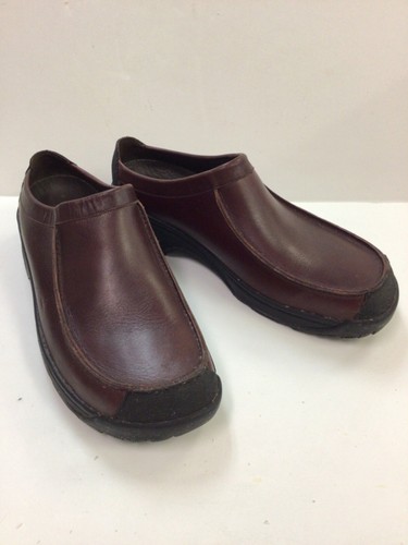 Mocassini slip on Clarks da donna in pelle taglia 11 5