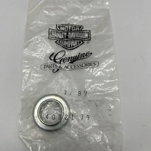 Harley Davidson 40921–79 washer, brake rod springs/brake return XL. FLT. FXR - Picture 1 of 2