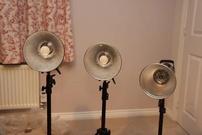 Interfit INT119 Home Studio Flash Kit with 3 heads - Image 1 of 4