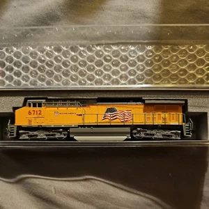 Kato 176-70439 GE AC4400CW UP Union Pacific #6712 Locomotive N Scale DCC Ready - Picture 1 of 2