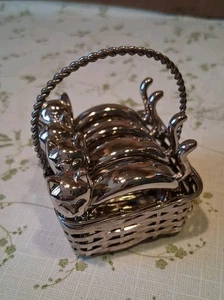 Beautiful Set of Silver Coloured Cat Kitten Napkin Serviette Rings Metal Basket - Picture 1 of 6