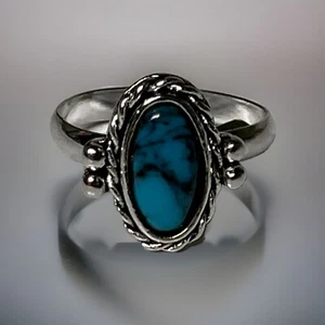 Vintage Silver And Turquoise Oval Ring Womens - Picture 1 of 12