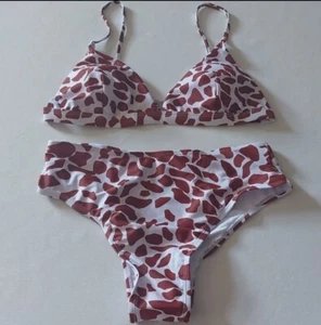 Millum women's split Digital print swimsuit two piece size M - Picture 1 of 8