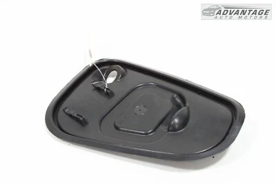 Placa de cobertura de acesso regulador de janela porta dianteira direita golfe 17-19 VW fabricante de equipamento original - Imagem 1 de 4