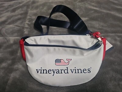 Vineyard Vines X Target NUEVO Rojo Blanco Azul EE. UU. Ballena Riñonera Cinturón Bolso Foto 1 de 4