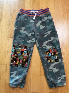 Mini Boden Upcycled Joggers Pants Green Camouflage Elastic Drawstring Size 6Y - Picture 1 of 11