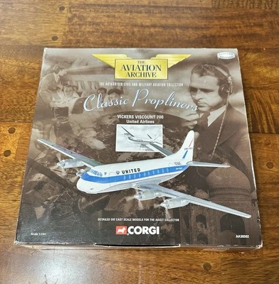 Corgi Vickers Viscount 700 United Airlines 1:144 - Image 1 of 4