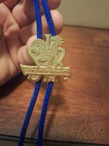 Corbata de latón Sons In Retirement Bolo con cordón azul - Imagen 1 de 5