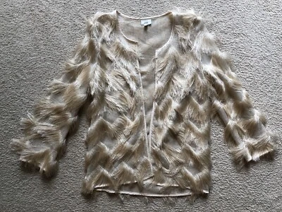 RIVER ISLAND Marfil Off White CHAQUETA DE ENCUBRIMIENTO CON FLECOS Cárdigan Talla 4 EE. UU. 8 UK Nuevo Foto 1 de 4