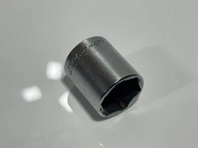 Blue-Point Tools USA Made UH260 SAE 13/16” Shallow Socket - 3/8” Drive - 6 Point - Image 1 of 4
