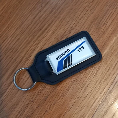 Yamaha Enduro Leather Keyring 79 White/Blue DT175 Key Fob DT 175 MX Parts Spares - Image 1 of 2