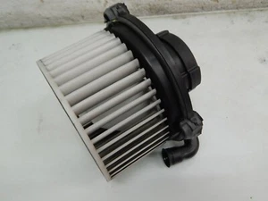 Hyundai Matrix FC Gebläsemotor Lüftermotor Heizung 97113-17000 F91392 - Picture 1 of 4