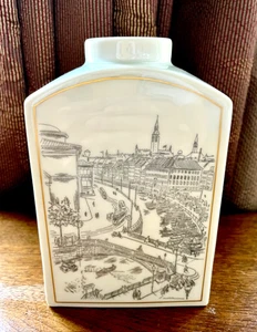 1952-57 B&G Danish Flask Copenhagen Cityscape & Coat of Arms 6.3” EUC _RARE - Bild 1 von 7