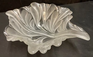 Frosted Glass Leaf Design Crystal Bowl Mikasa Style 14” - Picture 1 of 12