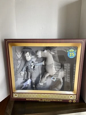 迪士尼玩具总动员周年纪念套装限量版毛绒伍迪和靶眼新品 — 第 1/4 张图片