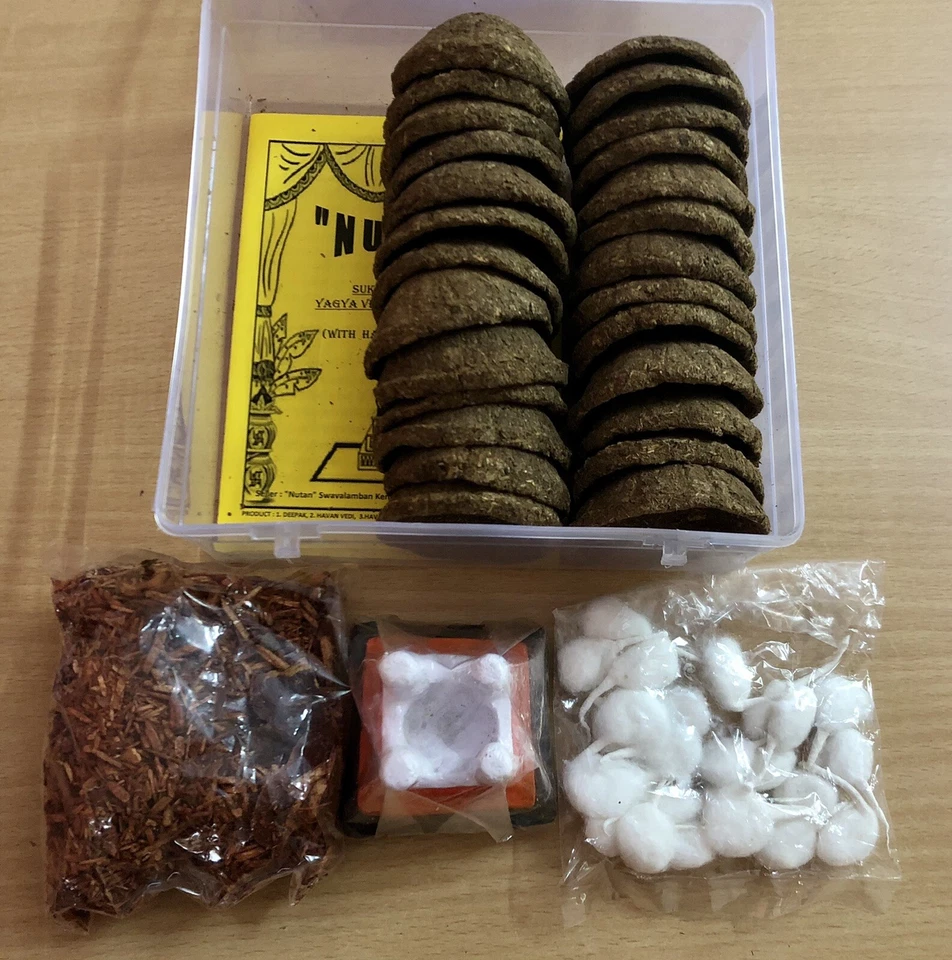 26 Pc Desi COW DUNG DIYAS + Havan Samagri + Sukshm Havan Vedi- Yagyopathy Kit - Photo 1/4