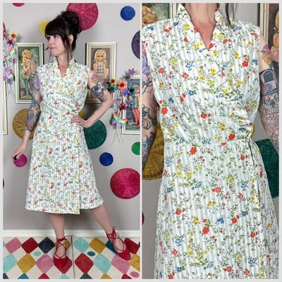 Vintage 1970s Creamy White Floral Sleeveless Cotton Wrap Dress | 32" Waist - Image 1 of 4