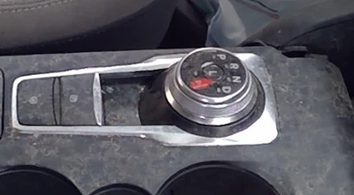 2020 21 22 Ford Escape Transmission Shift Dial in Silver - Imagem 1 de 4