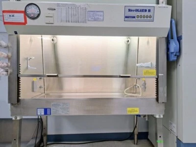 Baker SG 400 Biological Safety Cabinet - 4 ft. - Image 1 of 4