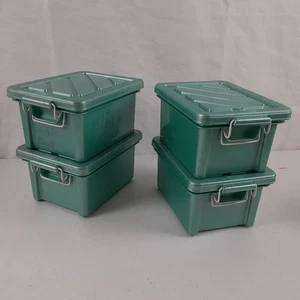 Rubbermaid Keepers Set of 4 Vintage Storage Containers Wire Locking Lids 1.84pt - Picture 1 of 22