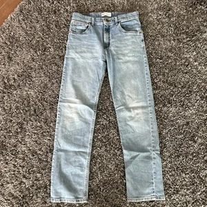 Wrangler Girls Size 16R Classic Straight Jeans - Picture 1 of 8