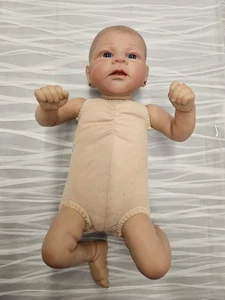 Neugeborenes lebensechtes Kleinkind bewegliches Spielzeug Stoffkörper Reborn Baby Puppen Kleinkind - Bild 1 von 5