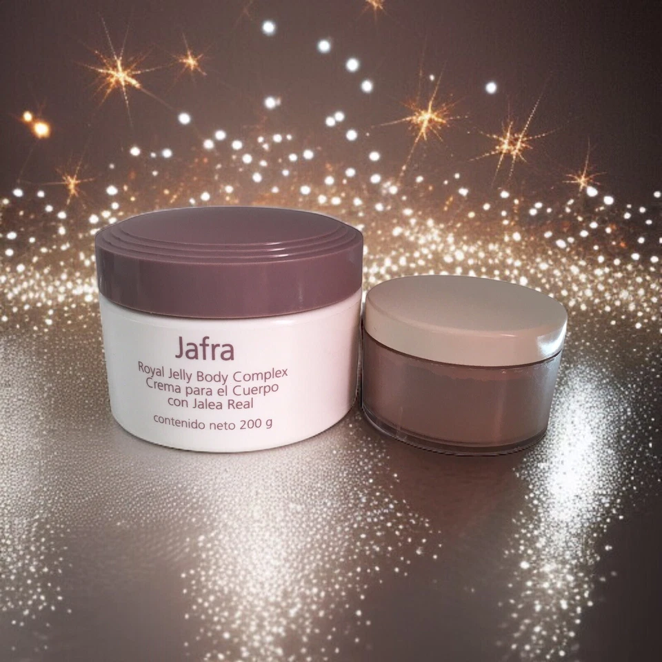 VINTAGE 1984 Jafra Royal Jelly Translucent Matte Powder -Shade: Champagne Beige - Image 1 of 4