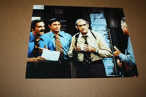 HAL LINDEN UNSIGNED 8X10 CAST PHOTO "THE BARNEY MILLER SHOW" COLOR POSE - Picture 1 of 1