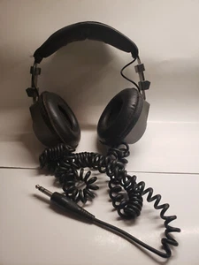 Juego de auriculares estéreo HiFi Realistic Nova 20 ~ FUNCIONA probado ~ retro con cable vintage - Imagen 1 de 6