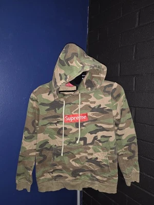 Supreme Box Logo Camo Hoodie Size Small - Image 1 of 4