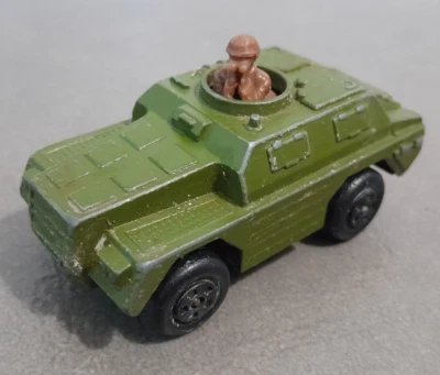Modellino Matchbox Rolamatics Stoat N°28 1973 Veicolo Militare 1:64 - Immagine 1 di 3