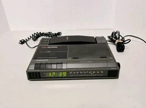 Vtg Magnavox D7549 Syntetyzowany głosowy system odbierania telefonu Zegar Radio Kaseta - Zdjęcie 1 z 14