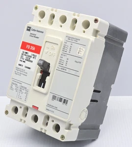 Disyuntor industrial Cutler Hammer 150 Amp 600 VAC 3 polos 65 kA FD3150 - Imagen 1 de 8