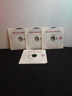 Crystal Gayle ~ приходя на танец ~ никто не хочет быть один 7» сингл + 3 добавить 7» LP - Изображение 1 из 4