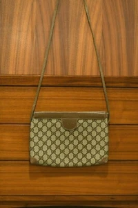 VTG *GUCCI* GG Monogram Supreme Canvas Crossbody Bag ITALY 007 043 5553 ITALY - Picture 1 of 12