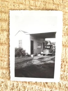 CABIN OUTSIDE DAYTON,OHIO,1936.VTG 3.7" x 2.7" PHOTO*SP6 - Picture 1 of 3