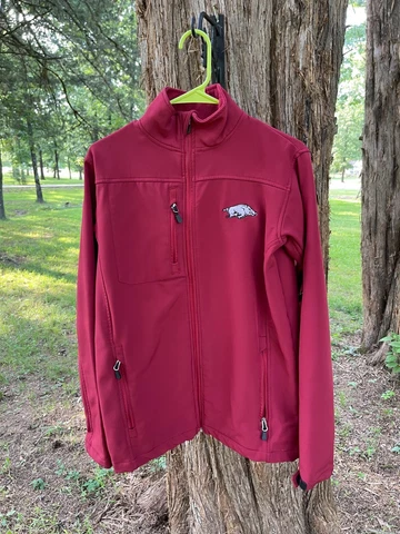 Arkansas Razorbacks Red Soft Shell Zip Up Jacket Size S/CH Cover