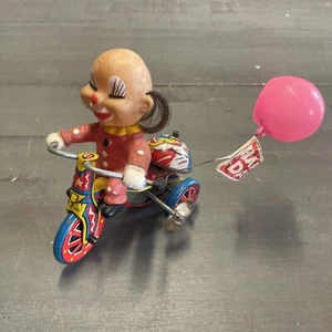 MTU Windup Meccanico Giocattolo di Latta Happy Days Clown Triciclo Corea Usato in Ottime Condizioni Vintage - Foto 1 di 7