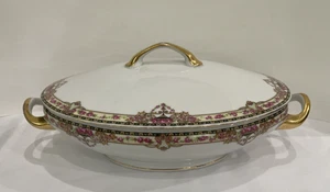 Victoria China Czechoslovakia 7" x 10" Oval Covered Vegetable Dish Gold Trim EUC - Picture 1 of 13