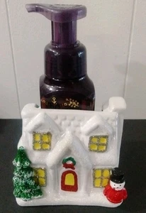 Soporte de jabón de manos de cerámica para casa de vacaciones Bath & Body Works vacaciones de Navidad PLUS - Imagen 1 de 8
